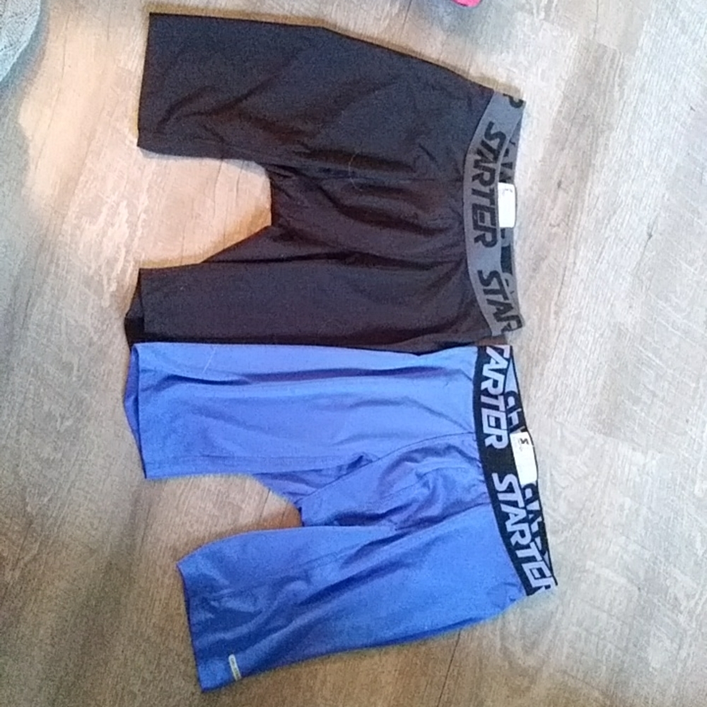 Boys size S (28/30) Starter compression shorts -